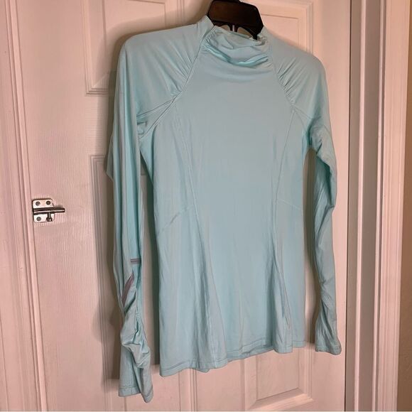 Lululemon Warm It Up Long Sleeve in Heathered Aquamarine - Picture 3 of 8